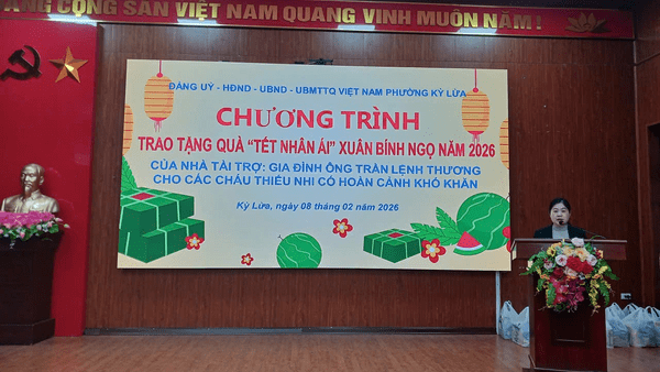 PHƯỜNG KỲ LỪA PHỐI HỢP VỚI GIA ĐÌNH ÔNG TRẦN LỆNH THƯƠNG TẶNG QUÀ TẾT NGUYÊN ĐÁN BÍNH NGỌ NĂM 2026 CHO CÁC CHÁU THIẾU NHI CÓ HOÀN CẢNH ĐẶC BIỆT KHÓ KHĂN