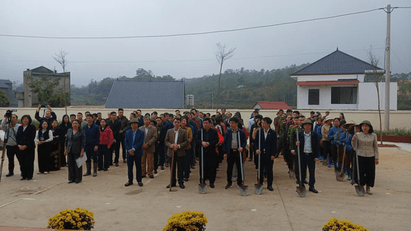 PHƯỜNG KỲ LỪA TỔ CHỨC LỄ PHÁT ĐỘNG “TẾT TRỒNG CÂY ĐỜI ĐỜI NHỚ ƠN BÁC HỒ” VÀ RA QUÂN ĐẦU XUÂN BÍNH NGỌ NĂM 2026