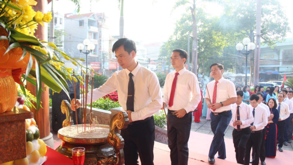 KHAI MẠC HỘI THI BÁO CÁO VIÊN,  TUYÊN TRUYỀN VIÊN GIỎI CỤM THI SỐ 01 NĂM 2026